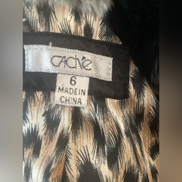 Cache Vintage Y2K women rabbit fur soft Moto jacket. Size 6 Excellent condition - Picture 5 of 8